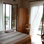 Hotel Residence Moneglia شقة فندقية