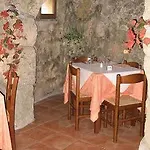 Hotel Residence Moneglia شقة فندقية