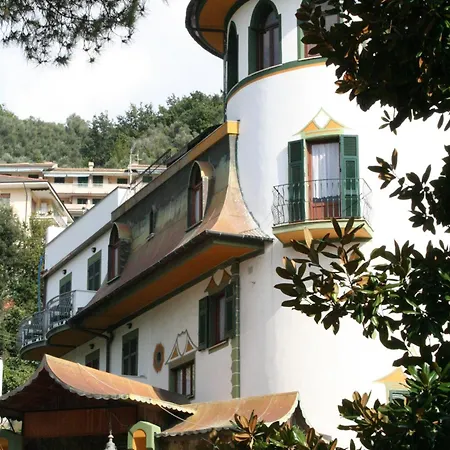 Hotel Residence Moneglia 2* 모네글리아