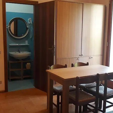 Hotel Residence Moneglia מלון דירות