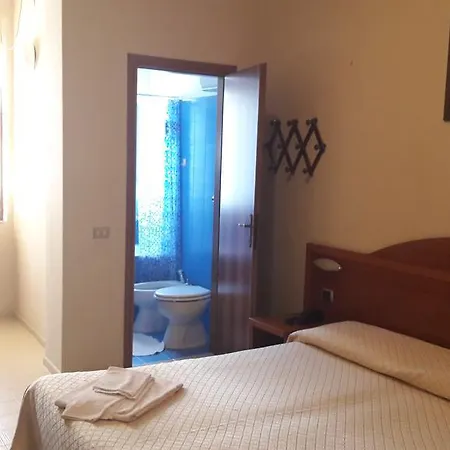 Hotel Residence Moneglia 2*