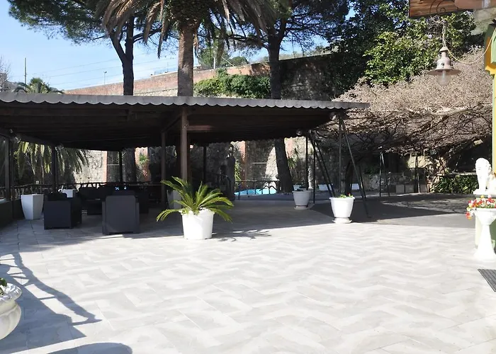 アパートホテル Hotel Residence Moneglia