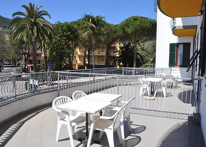 Hotel Residence Moneglia 2*