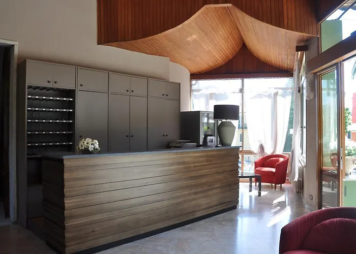 Hotel Residence Moneglia 2*