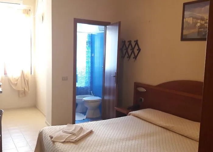 Hotel Residence Moneglia 2*